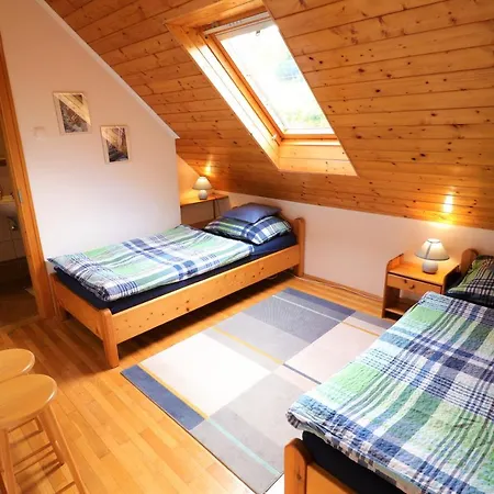 بيت للعطل Balaton Apartman *